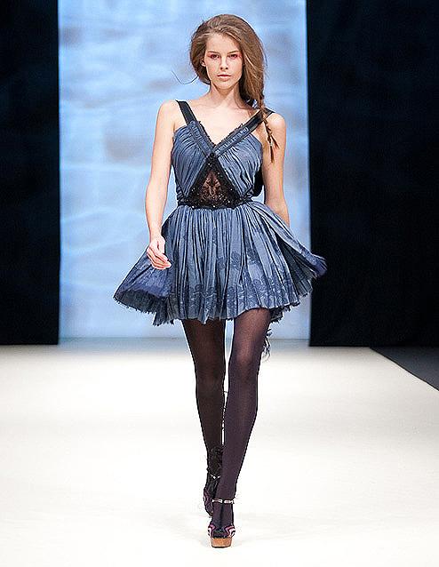Tērps no pavasaravasaras... Autors: fashionista Zvaigzne pie Latvijas modes debesīm - Katya Shehurina