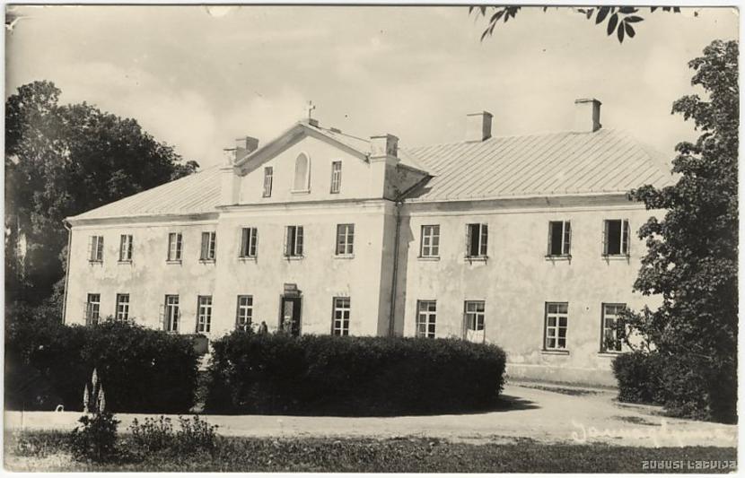 JAUNAGLONAS... Autors: sapesprieksunasaras Latvijas kultūrmantojums - 1. daļa
