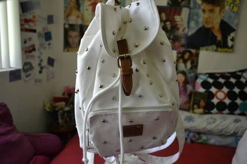 Autors: dafukk Studs and spikes