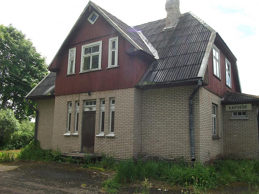 Bija stacija ar diviem... Autors: sendhils1974 Dzelzceļš Liepāja - Ventspils 1. daļa.
