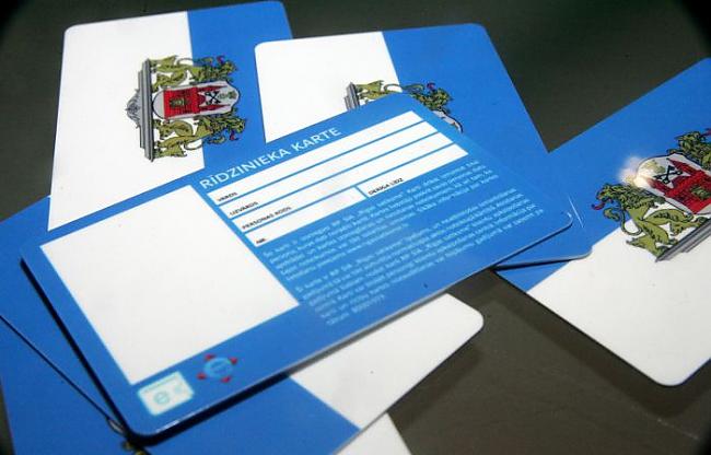 Autors: Hello ”Rīdzinieka karte” – iedzīvotāju pārvietošanās totālas kontroles sākums.