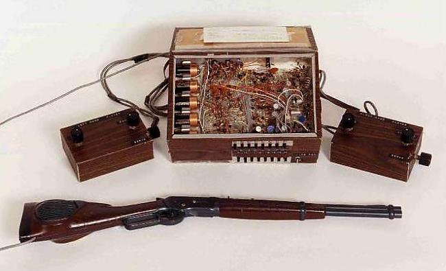1968gads Brown Box1968 gadā... Autors: Werkis2 Datorspēļu vēsture (1887.-2015) + Interesanti FAKTI (Citur vairāk neatradīsi !)