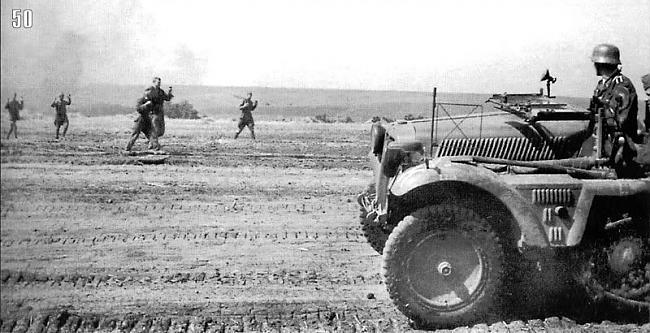 Vācu SD KFZ 10 ar kājinieku... Autors: DamnRiga Otrais Pasaules karš bildēs