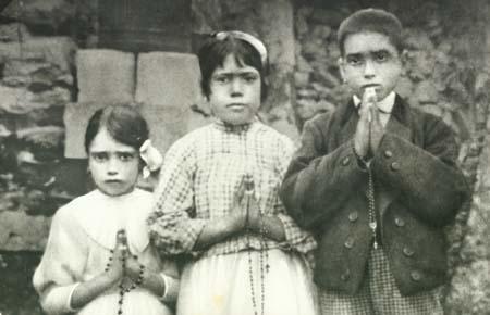 Pirmais Fatimas... Autors: MegaKakis Fatimas 3 pareģojums.