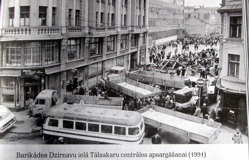 Skats no KrBarona ielas puses Autors: rasiks Lietuvas latvieši (95) barikādes