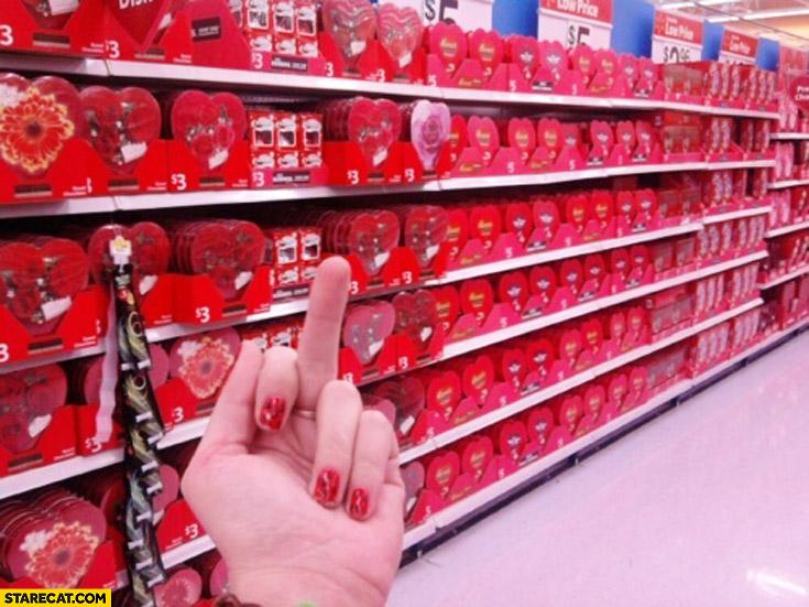 Veikalu plaukti ir pilni ar... Autors: Testu vecis Problēmas ar Valentīndienu