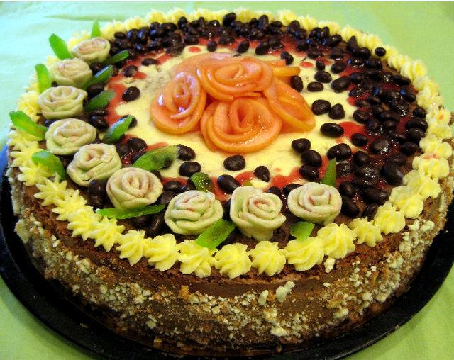 Torte ar rozītēm un rozīnēm... Autors: rasiks Dzimšanas dienai (2)
