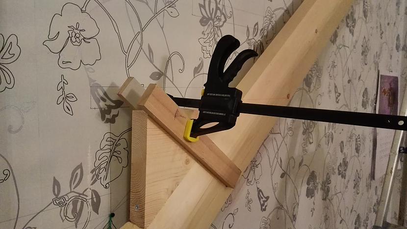 Autors: I Like to Make Stuff Kā uztaisīt ozolkoka kāpnes (no A līdz Z)