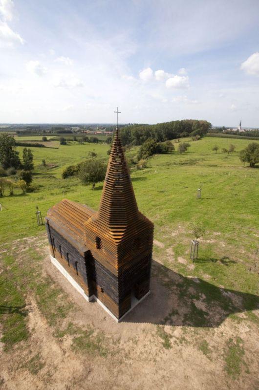 Autors: Šamaniss Baznīca, kura var ''izzust'' dažās sekundēs
