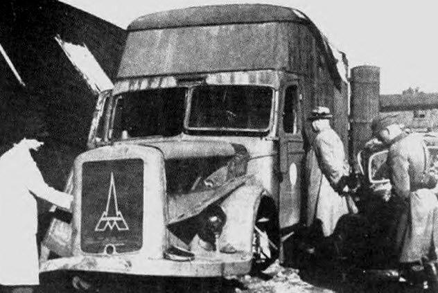 Gāzes furgoni Dažās nāves... Autors: Kornēlijs Zipidrics 9 fakti, kas neapšaubāmi pierāda, ka Holokausts patiešām notika