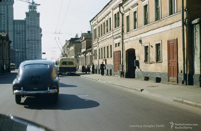 Lielā Nikitskaja iela Maskava Autors: Lestets PSRS dzīve 1950-tajos ASV diplomāta acīm