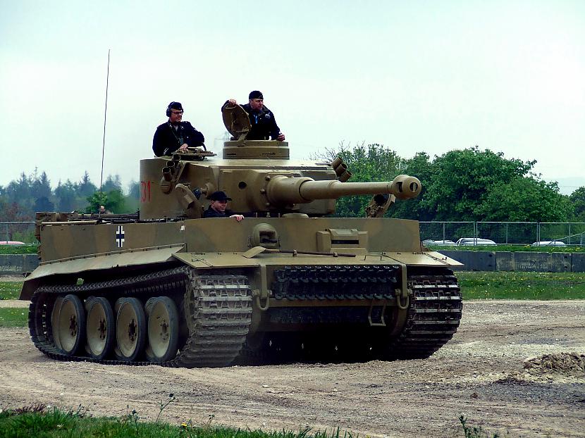 Tiger I nbsp Izgatavots1943... Autors: SundayWarriors Interesanti fakti par tankiem + atjautības uzdevums zem video!