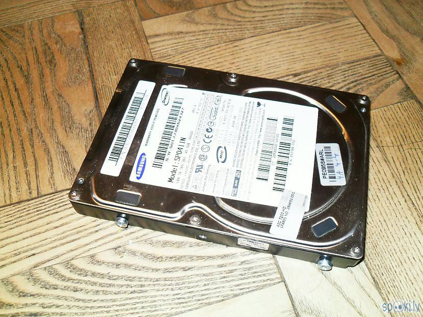 Autors: Grey Wolf Kas "lācītim vēderā" jeb jaucam ārā HDD