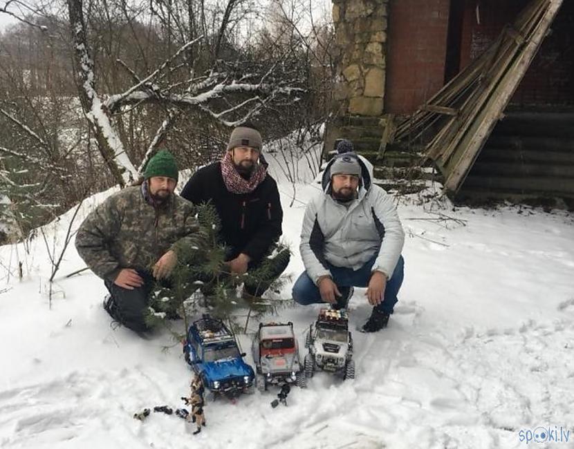 Bija viena laba diena Autors: SalvatoreMundi Radiovadāmo auto izbrauciens ar domubiedriem.