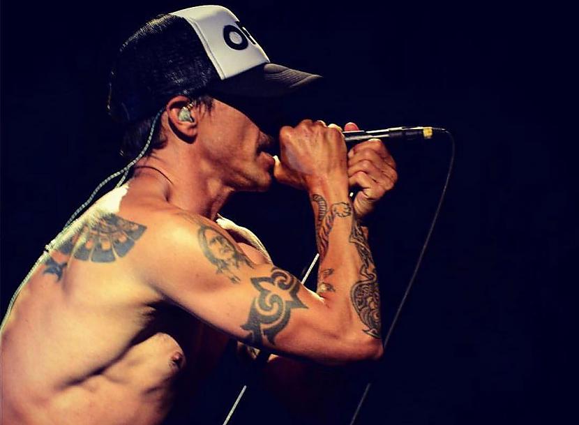 nbspEntonijs Kiedis ir... Autors: matilde 8 ārzemju slavenības ar baltiešu izcelsmi