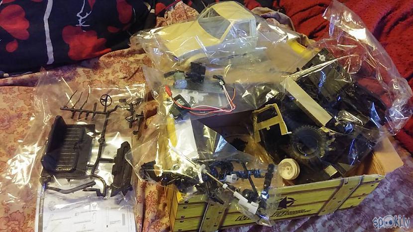 Kopskats Autors: SalvatoreMundi Radiovadāmā auto būve.