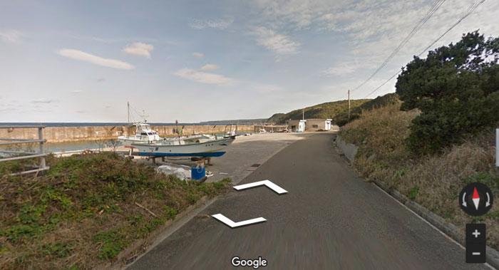 Autors: matilde Skaties kā Japānā kāds suns centās noķert «Google Street View» automašīnu