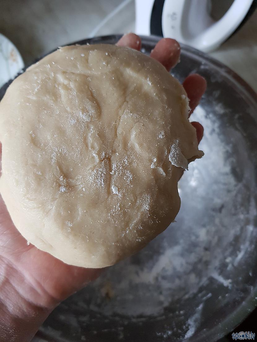 Redz kur gatava mīklanbsp Autors: breezy18 Citronkūciņa