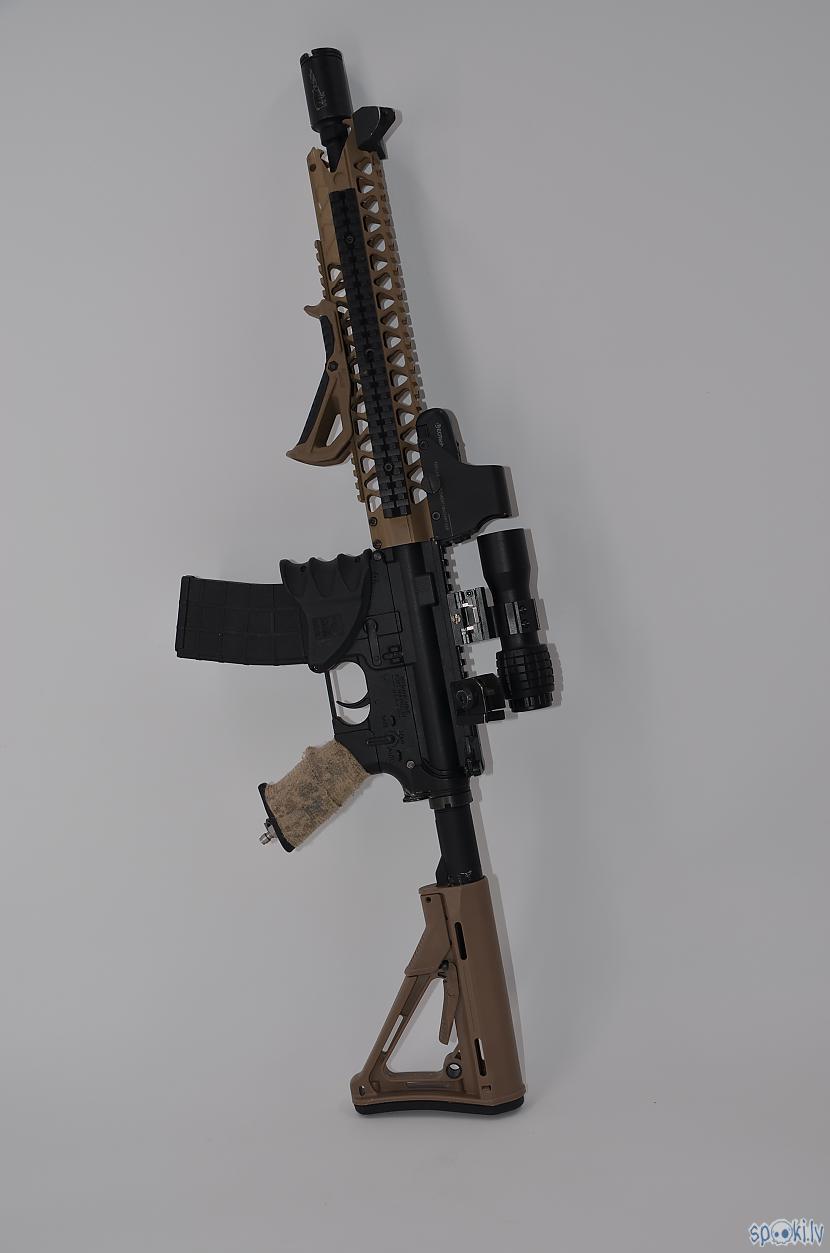 Tippmann M4 Darbojas ar 300... Autors: bombongs Mana Airsoft Kolekcija