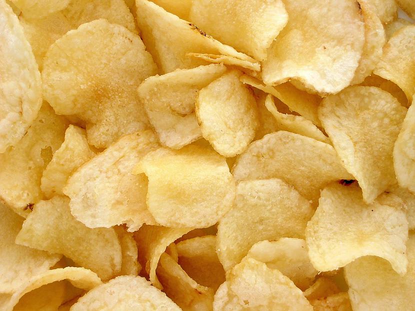Čipsi atkarības reitings... Autors: Lestets 10 atkarību izraisošākie ēdieni pasaulē