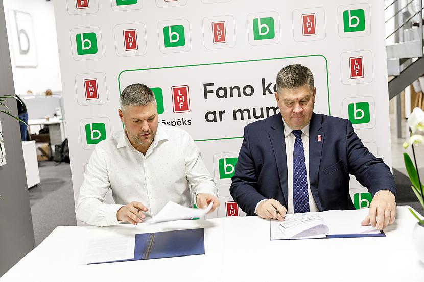 Autors: Latvian Revenger Hārtlijs: Paldies faniem un atbalstītājiem...