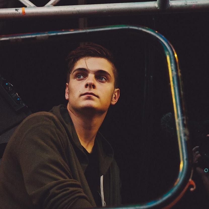 Autors: Fosilija Martin Garrix