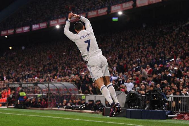 Jā tu to zini Joņojis uz... Autors: MiaSanMia Ko nozīmē Krištiānu Ronaldo vārtu svinības?