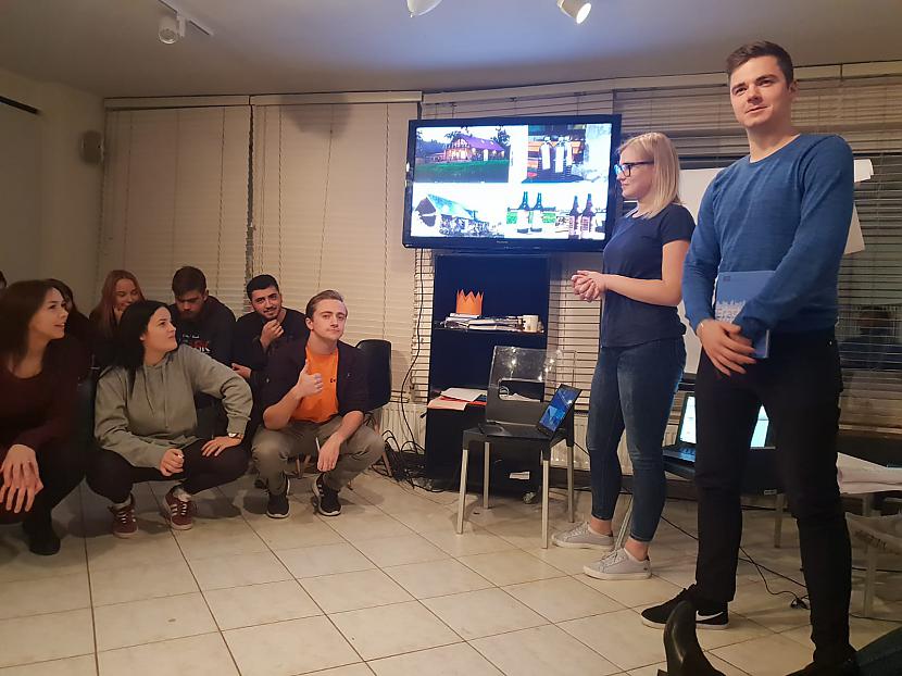 Prezentējot labās prakses... Autors: Jaunietiss Jaunieši apgūst iemaņas starptautiskā projektā