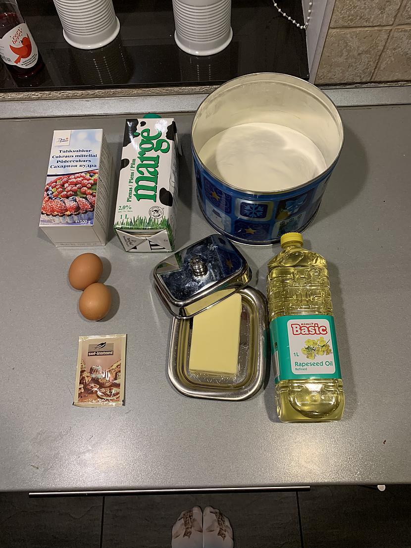 Nepieciescaronamās... Autors: keda11 Kaķu zeķes eksperimentē! Homemade virtuļi