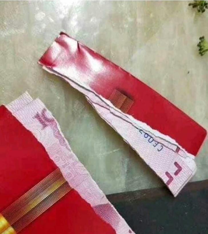 Kad ļoti ļoti gribi redzēt... Autors: matilde 19 smieklīgi mirkļi no «Tas neērtais brīdis, kad ...» sērijas