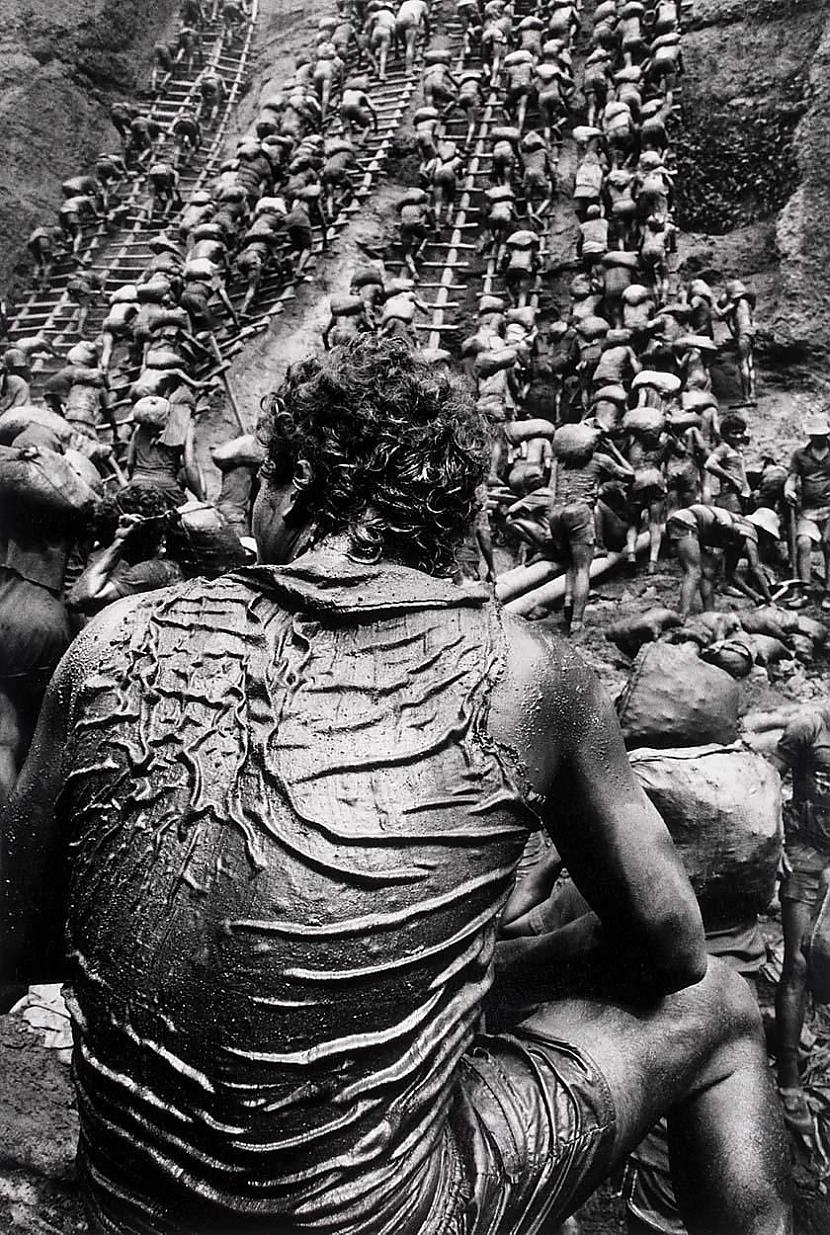 Autors: Lestets Elle zemes virsū: Serra Pelada zelta raktuves 1980-tajos