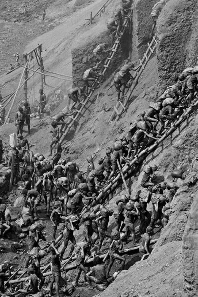 Autors: Lestets Elle zemes virsū: Serra Pelada zelta raktuves 1980-tajos