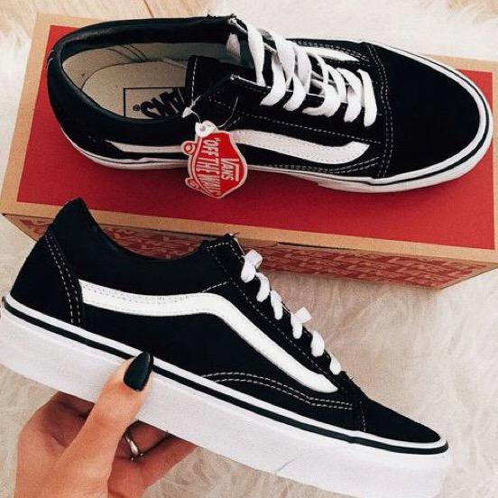 vans oldskool Autors: Eli spokos Mūsdienu trendi 💎