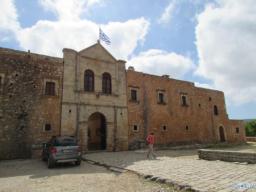 Precīzs klostera... Autors: pyrathe Ceļojums uz Krētu #2 (Arkādijas klosteris)