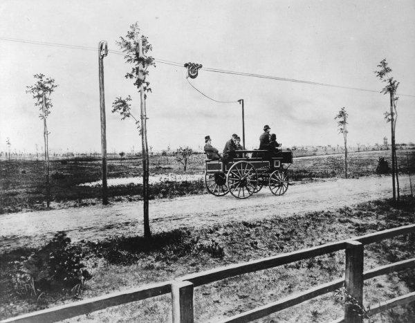 1882gads SimensaampHalske... Autors: GargantijA Retro elegance – elektromobilis
