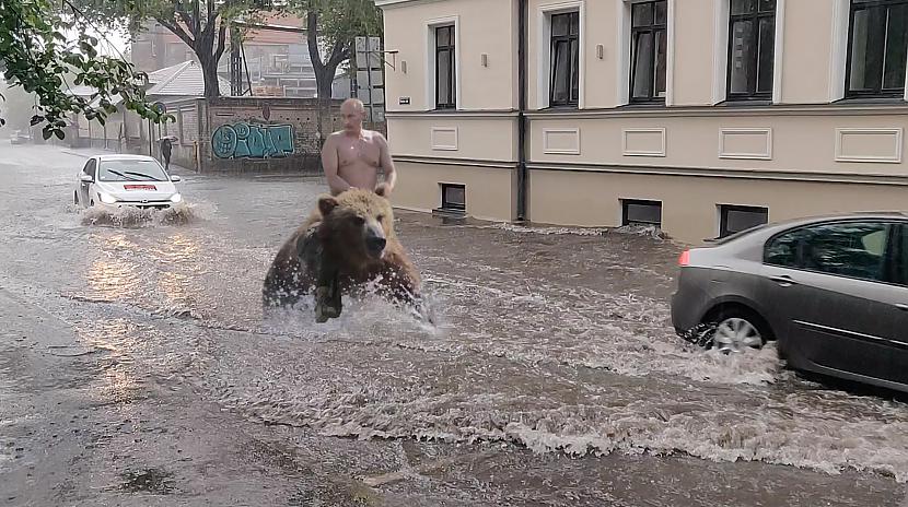 Autors: Dzerbudists Šokējoši kadri no Rīgas plūdiem