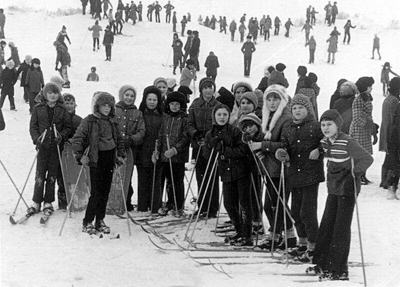 Autors: es tēvocis Laimīga padomju bērnība (Bet vai tā bija?)