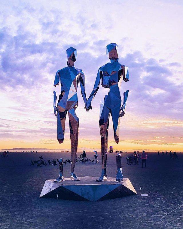 Autors: es tēvocis Fotoattēli no Burning Man 2019