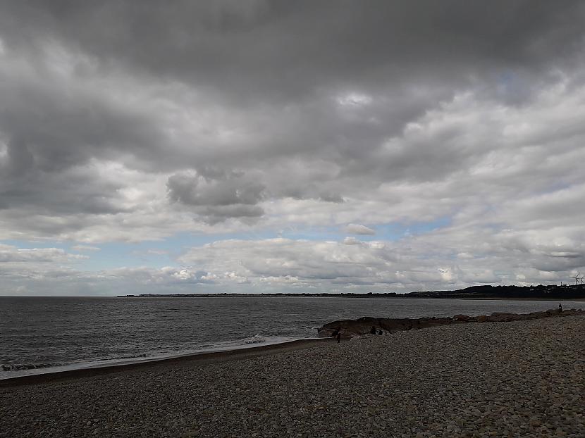 Autors: Griffith Dunraven Bay, Velsa, 7. septembris. 1/2 daļa.