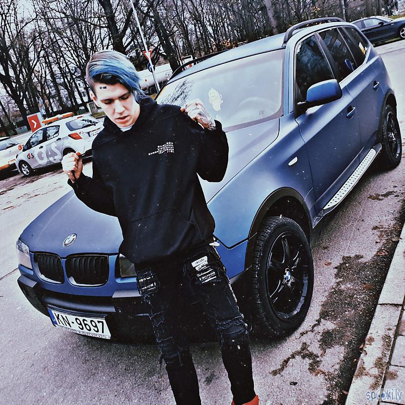 Autors: Roberts Lucs Hip-hop izpildītājs no Jelgavas izdod jaunu singlu ar iespaidīgu videoklipu!