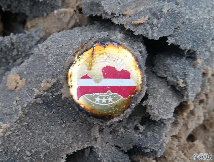 Sveiciens visiem Latvijas... Autors: pyrathe Ar metāla detektoru pa pludmali 2019 (18. novembris)