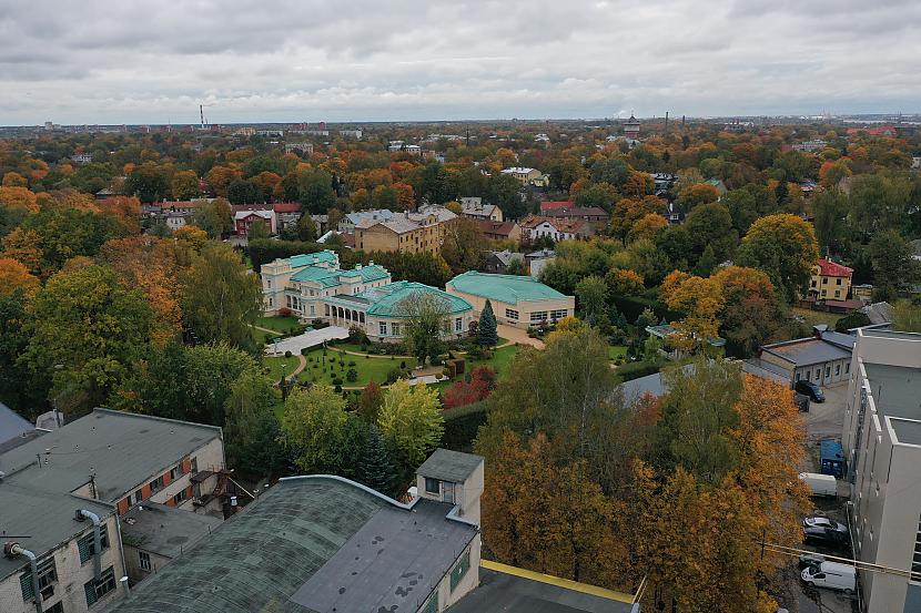 Skats uz Āgenskalnu no putna... Autors: Kirils Popons Skats uz Āgenskalnu no putna lidojuma