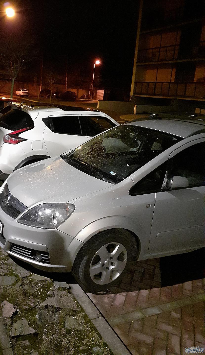 Norasojis motora pārsegs Autors: Drakonvīrs Tie paši vēži, tikai citā kulītē, jeb veci kadri ar jaunu telefonu...