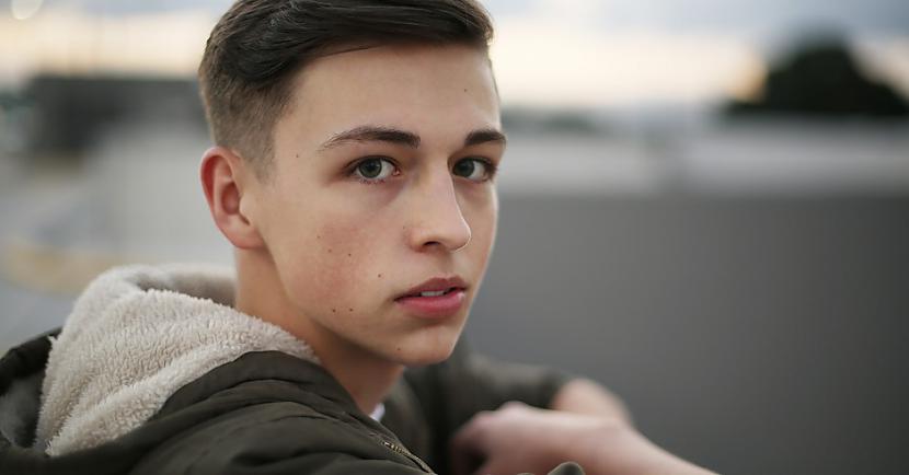 Tikai daži cilvēki spēj radīt skaņu ausīs. Vai tev piemīt šī superspēja?
