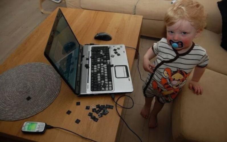 Bērni, kuri uz brīdi tika atstāti bez uzraudzības, 30 foto