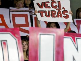 Foto: Dinamo Rīga piekāpjas Spartakam