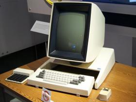 Kā Apple apzaga vieglprātīgo - XeroX (XeroX Alto 1973)