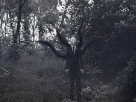 Slender Mans.