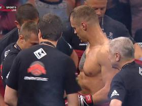 Mairis Briedis iekļūst boksa supersērijas finālā