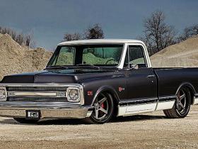 1969 Chevrolet C10 SEMA Craftsman LS3 550hp tapšana.